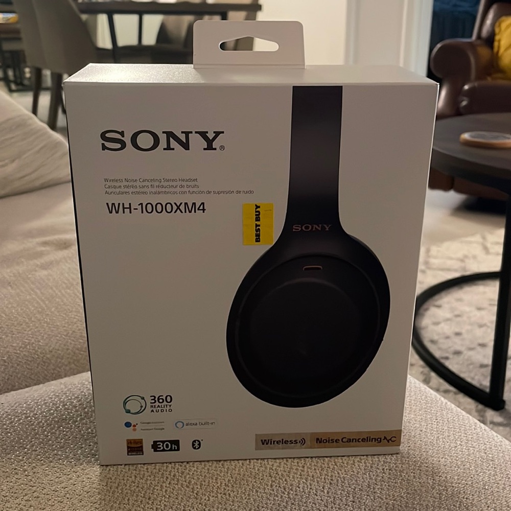 BRAND NEW Sony Wireless Noise Canceling Stereo Headset